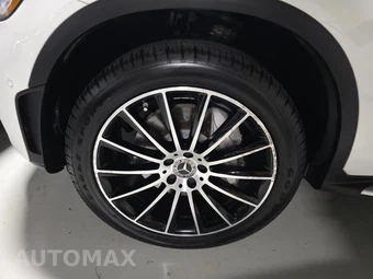 2022 Mercedes-Benz GLC 300 4MATIC - miniatura 8