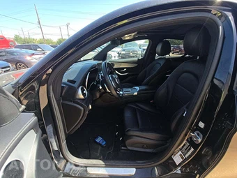 2022 Mercedes-Benz GLC 300 4MATIC - miniatura 3