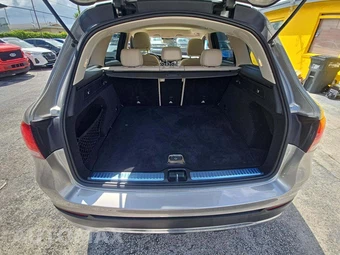 2022 Mercedes-Benz GLC 300 – miniatura 11