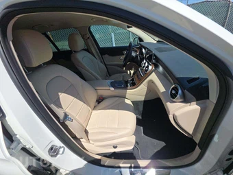 2022 Mercedes-Benz GLC 300 - miniatura 18