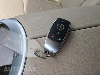 2022 Mercedes-Benz GLC 300 – miniatura 4
