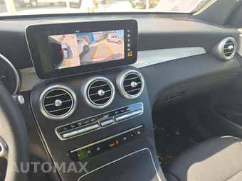 2022 Mercedes-Benz GLC 300 – miniatura 10