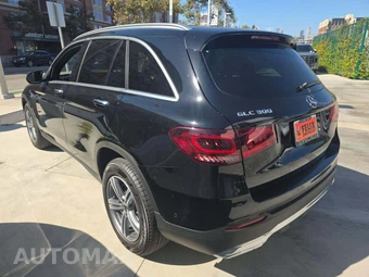 2022 Mercedes-Benz GLC 300 – miniatura 2