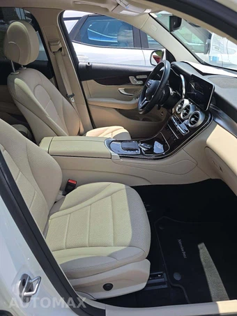 2022 Mercedes-Benz GLC 300 – miniatura 18