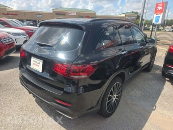 2022 Mercedes-Benz GLC 300 - miniatura 3