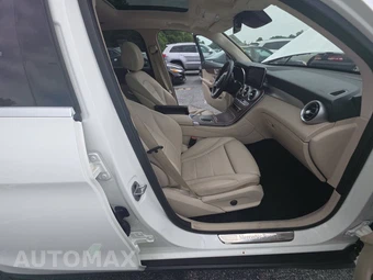 2022 Mercedes-Benz GLC 300 - miniatura 8