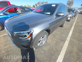 2022 Mercedes-Benz GLC 300