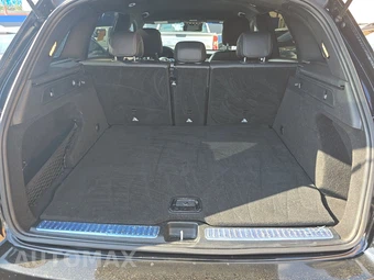 2022 Mercedes-Benz GLC 300 – miniatura 17