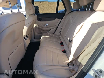 2022 Mercedes-Benz GLC 300 – miniatura 13