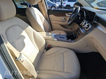 2022 Mercedes-Benz GLC 300 – miniatura 8