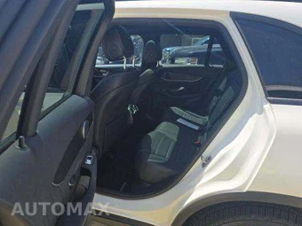 2022 Mercedes-Benz GLC 300 – miniatura 12