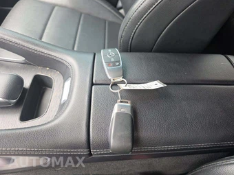 2022 Mercedes-Benz GLE 450 4MATIC – miniatura 5