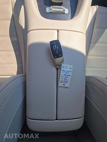 2022 Mercedes-Benz GLS 450 4MATIC - miniatura 8