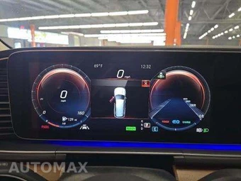 2022 Mercedes-Benz GLS 450 4MATIC – miniatura 9
