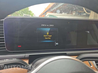 2022 Mercedes-Benz GLS 450 4MATIC – miniatura 9