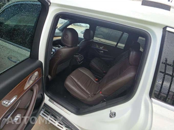 2022 Mercedes-Benz GLS 450 4MATIC – miniatura 13