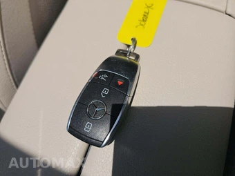 2022 Mercedes-Benz GLS 580 4MATIC – miniatura 8