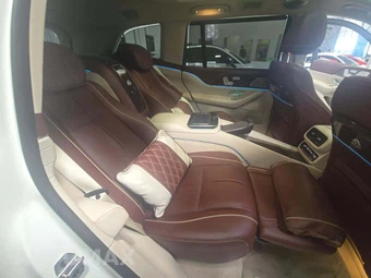 2022 Mercedes-Benz Maybach GLS 600 4MATIC - miniatura 16