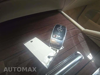2022 Mercedes-Benz Maybach GLS 600 4MATIC - miniatura 8