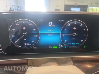 2022 Mercedes-Benz Maybach GLS 600 4MATIC - miniatura 9