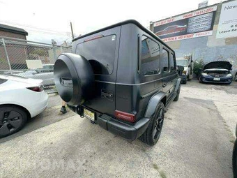 2022 Mercedes-Benz Mercedes-AMG G-Class AMG G 63 4MATIC - miniatura 3