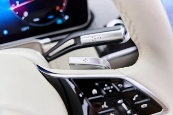 2022 Mercedes-Benz S 500 4MATIC - miniatura 66