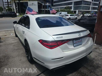 2022 Mercedes-Benz S 580 4MATIC - miniatura 2