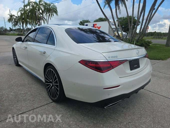 2022 Mercedes-Benz S 580 4MATIC - miniatura 2