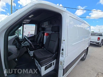 2022 Mercedes-Benz Sprinter 1500 Cargo Van Standard Roof 144.0" WB - miniatura 3