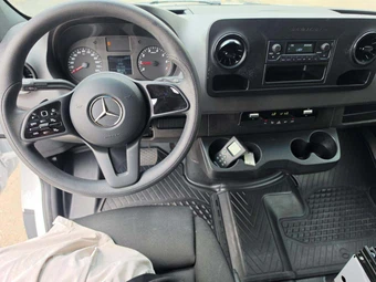 2022 Mercedes-Benz Sprinter 2500 Cargo Van 144.0" WB - miniatura 10