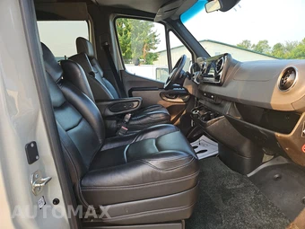 2022 Mercedes-Benz Sprinter 2500 Cargo Van Standard Roof 144.0" WB - miniatura 8