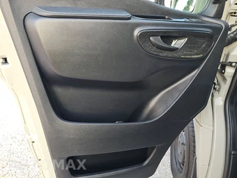2022 Mercedes-Benz Sprinter 2500 Cargo Van Standard Roof 144.0" WB - miniatura 9