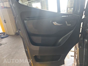 2022 Mercedes-Benz Sprinter 2500 Cargo Van Standard Roof 144.0" WB - miniatura 9