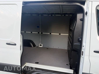 2022 Mercedes-Benz Sprinter 2500 Cargo Van Standard Roof 144.0" WB - miniatura 16