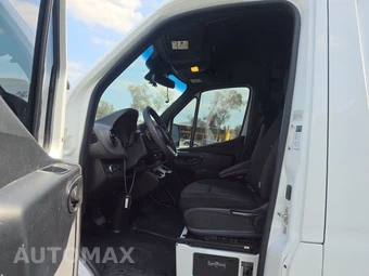 2022 Mercedes-Benz Sprinter 2500 Cargo Van Standard Roof 144.0" WB - miniatura 7