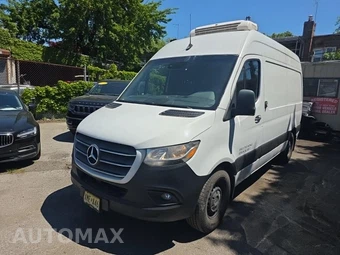 2022 Mercedes-Benz Sprinter 2500 Cargo Van Standard Roof 144.0" WB