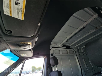 2022 Mercedes-Benz Sprinter 2500 Cargo Van Standard Roof 144.0" WB - miniatura 14