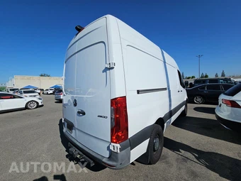 2022 Mercedes-Benz Sprinter 2500 Cargo Van Standard Roof 144.0" WB - miniatura 4