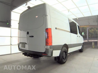 2022 Mercedes-Benz Sprinter 2500 Cargo Van Standard Roof 144.0" WB - miniatura 4