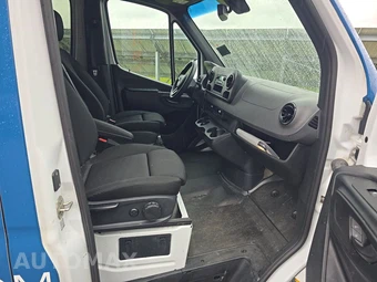 2022 Mercedes-Benz Sprinter 2500 Cargo Van Standard Roof 144.0" WB - miniatura 8