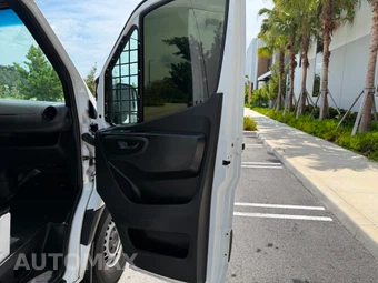 2022 Mercedes-Benz Sprinter 2500 Cargo Van Standard Roof 144.0" WB - miniatura 11