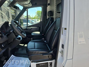 2022 Mercedes-Benz Sprinter 2500 Cargo Van Standard Roof 144.0" WB - miniatura 21