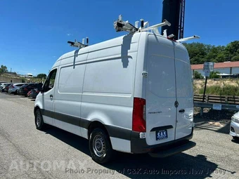 2022 Mercedes-Benz Sprinter 2500 Cargo Van Standard Roof 144.0" WB - miniatura 44