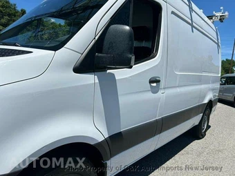2022 Mercedes-Benz Sprinter 2500 Cargo Van Standard Roof 144.0" WB - miniatura 46