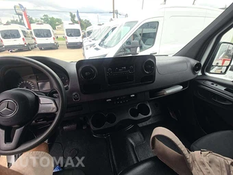 2022 Mercedes-Benz Sprinter 2500 Cargo Van Standard Roof 144.0" WB – miniatura 10
