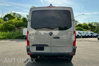 2022 Mercedes-Benz Sprinter 2500 Cargo Van Standard Roof 144.0" WB - miniatura 4