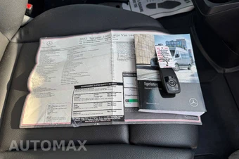 2022 Mercedes-Benz Sprinter 2500 Cargo Van Standard Roof 144.0" WB - miniatura 40