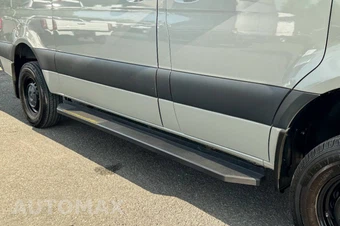 2022 Mercedes-Benz Sprinter 2500 Cargo Van Standard Roof 144.0" WB - miniatura 9