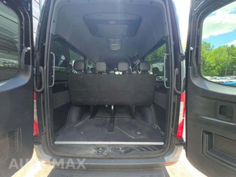 2022 Mercedes-Benz Sprinter 2500 Passenger Van Standard Roof 144.0" WB - miniatura 15