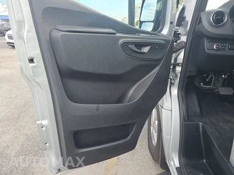 2022 Mercedes-Benz Sprinter 2500 Passenger Van Standard Roof 144.0" WB - miniatura 9